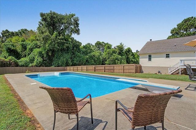 228 Pea Ridge Road, Rockmart, GA 30153