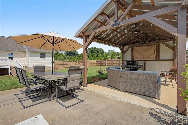 228 Pea Ridge Road, Rockmart, GA 30153