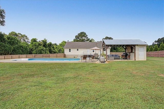 228 Pea Ridge Road, Rockmart, GA 30153