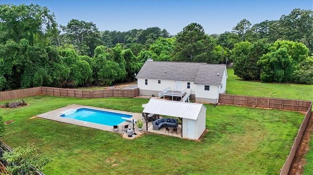 228 Pea Ridge Road, Rockmart, GA 30153