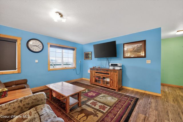 1025 Old Priest River RD, Priest River, ID 83856