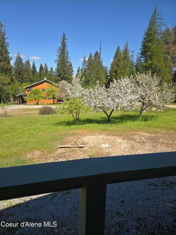 1025 Old Priest River RD, Priest River, ID 83856