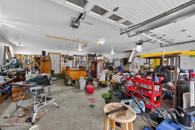 1025 Old Priest River RD, Priest River, ID 83856