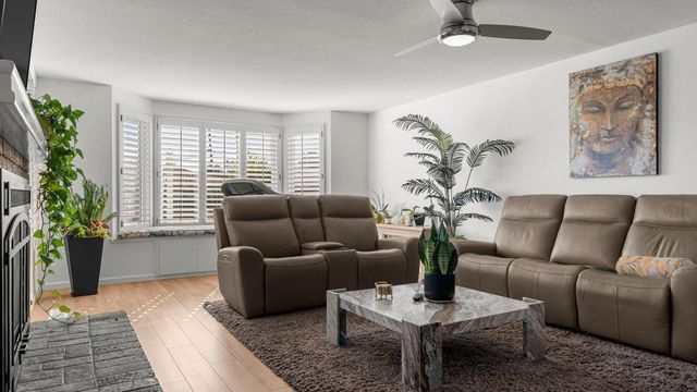 2225 Kent Street, San Mateo, CA 94403