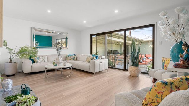 2225 Kent Street, San Mateo, CA 94403