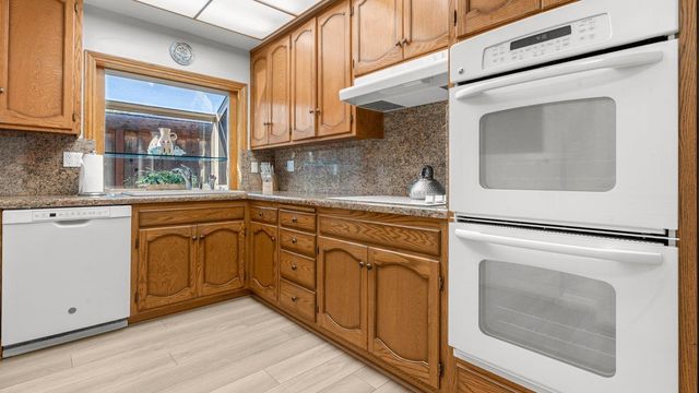 2225 Kent Street, San Mateo, CA 94403