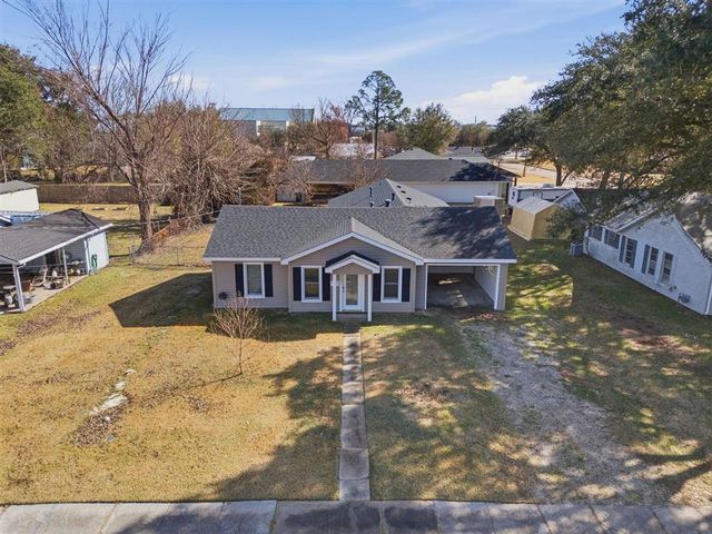 3907 Jande Street, Lake Charles, LA 70605