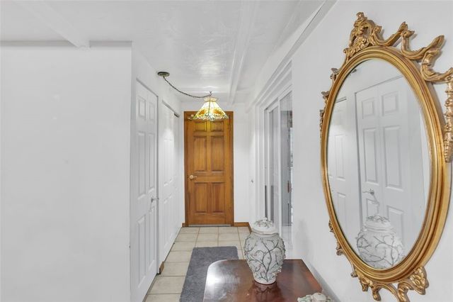 6229 Terry Ln, Washington Twp, PA 15668
