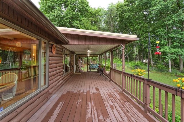 6229 Terry Ln, Washington Twp, PA 15668