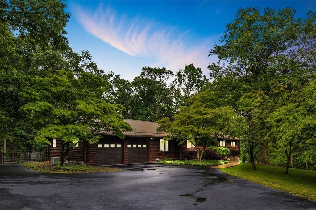 6229 Terry Ln, Washington Twp, PA 15668
