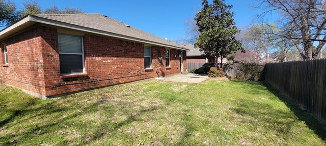 704 International Drive, Euless, TX 76039