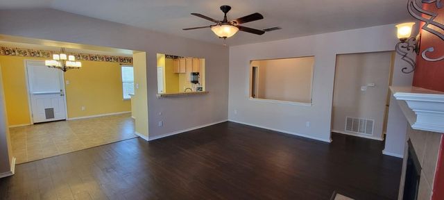 704 International Drive, Euless, TX 76039