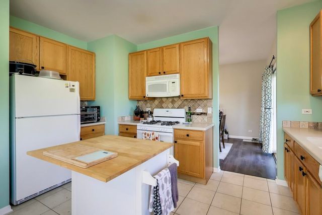 8225 Polo Court 8225, Lakewood, IL 60014