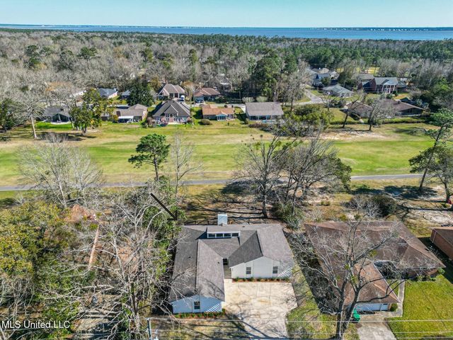 6828 Hilo Street, Diamondhead, MS 39525