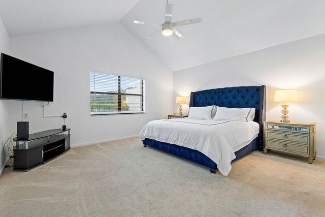 5236 Via De Amalfi Drive, Boca Raton, FL 33496