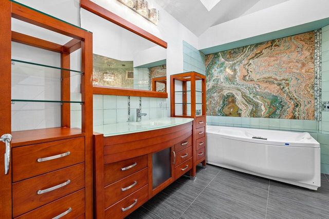 5236 Via De Amalfi Drive, Boca Raton, FL 33496