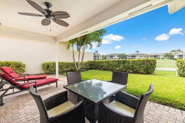 5236 Via De Amalfi Drive, Boca Raton, FL 33496