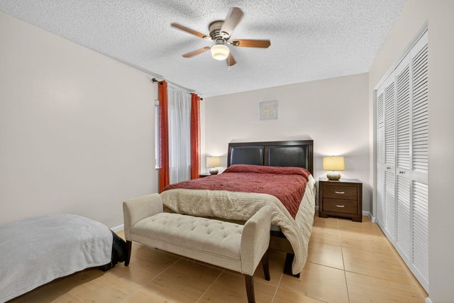 2640 Gately Drive W 406, West Palm Beach, FL 33415