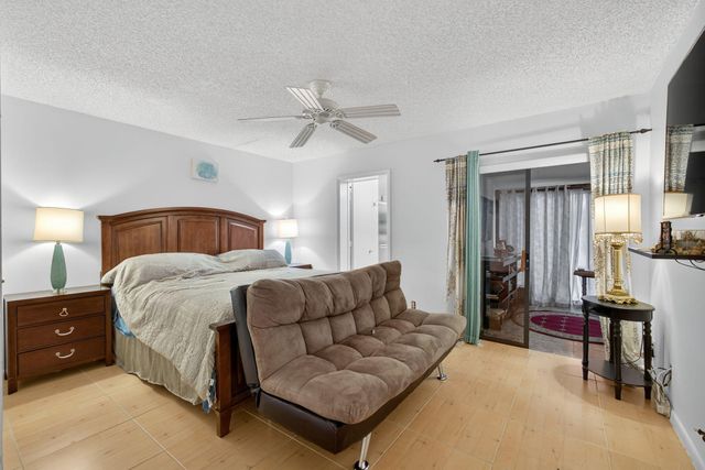 2640 Gately Drive W 406, West Palm Beach, FL 33415