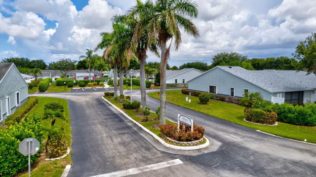 2640 Gately Drive W 406, West Palm Beach, FL 33415