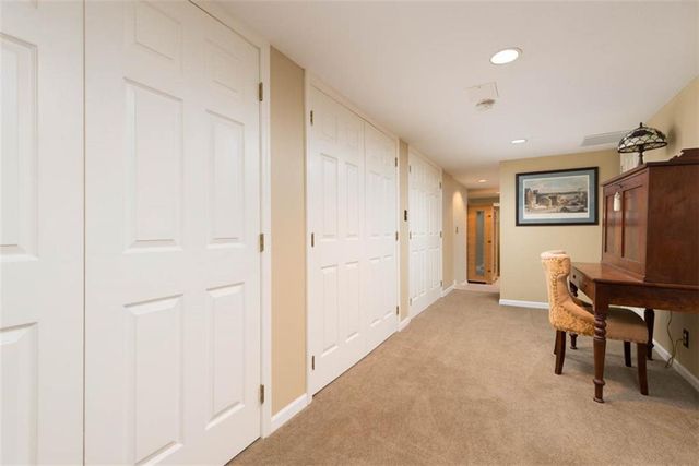 8033 Meadow Lane, Leawood, KS 66206