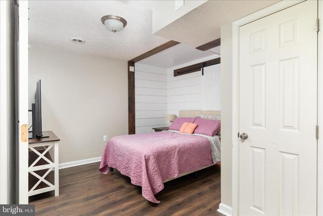 74 TOULOUSE LN, Martinsburg, WV 25403