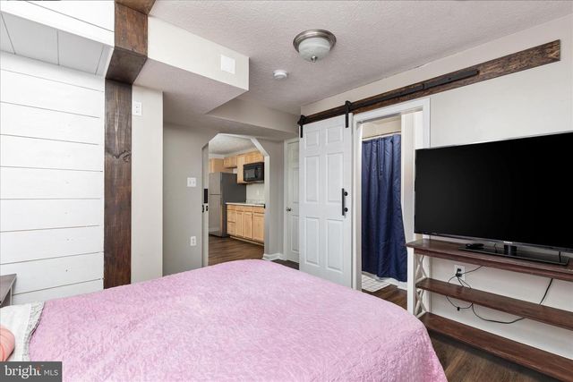 74 TOULOUSE LN, Martinsburg, WV 25403