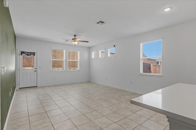 5202 Dimesky LN, Austin, TX 78723