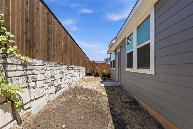5202 Dimesky LN, Austin, TX 78723