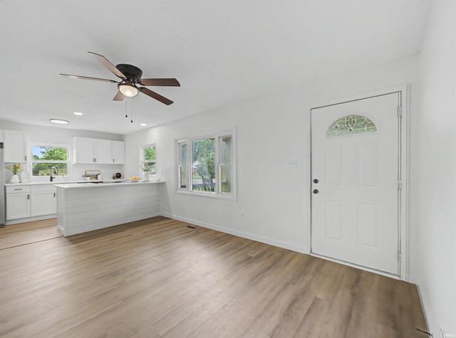 4520 Taylor Avenue, Evansville, IN 47714