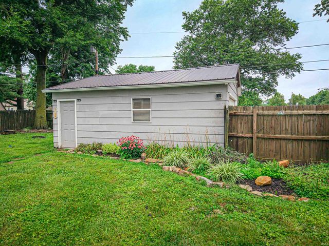4520 Taylor Avenue, Evansville, IN 47714