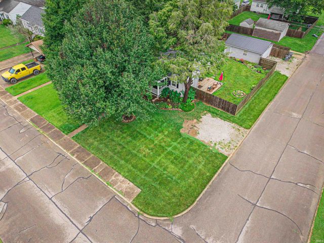 4520 Taylor Avenue, Evansville, IN 47714