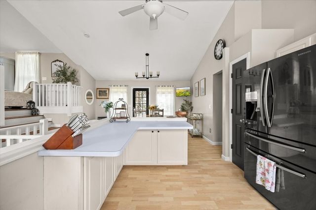 12 Marshall Dr, Plymouth, MA 02360