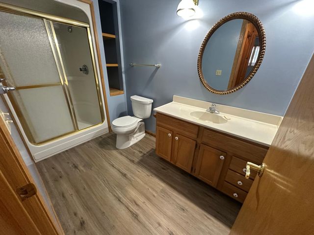 8487 Rice Lake Road, Maple Grove, MN 55369