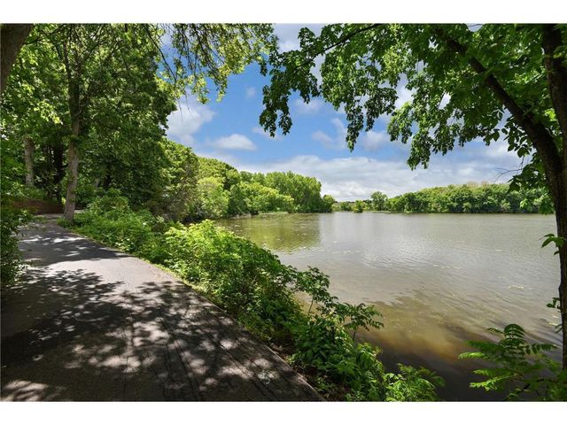 8487 Rice Lake Road, Maple Grove, MN 55369