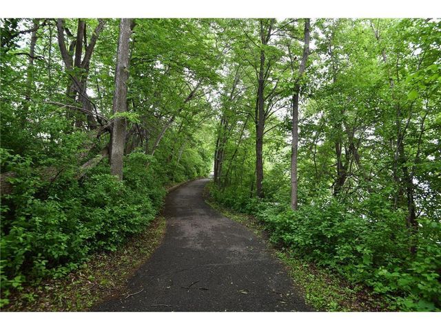 8487 Rice Lake Road, Maple Grove, MN 55369