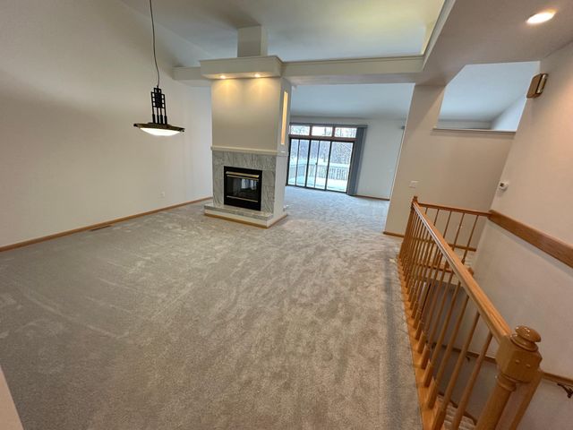 8487 Rice Lake Road, Maple Grove, MN 55369