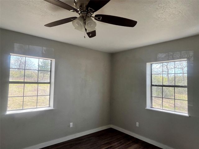 5610 Private Road 4015, Somerville, TX 77879
