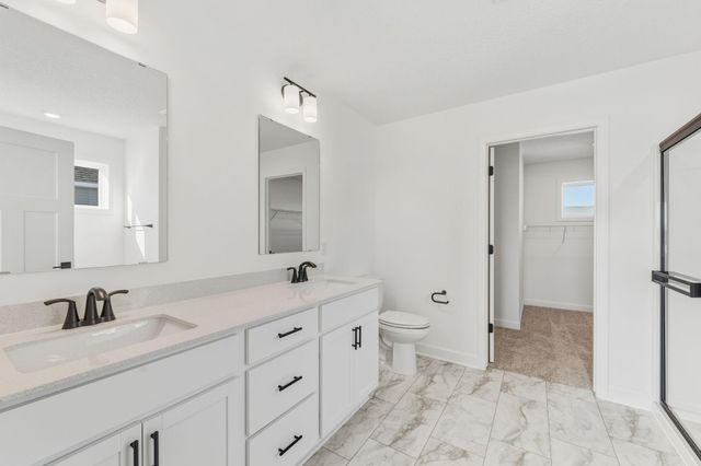 557 Waterford Place, Waconia, MN 55387