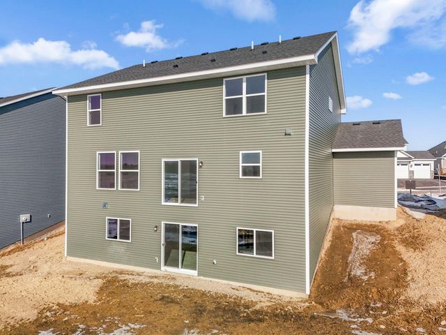 557 Waterford Place, Waconia, MN 55387