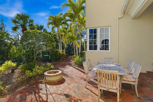 1045 FISH HOOK COVE, Bradenton, FL 34212