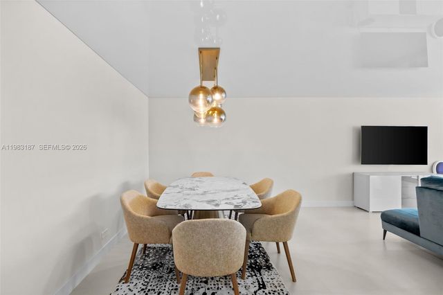 230 S 174th St 2202, Sunny Isles Beach, FL 33160