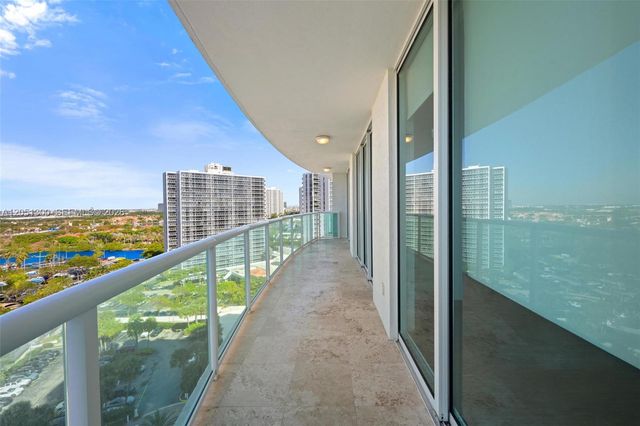 20201 E Country Club Dr 1502, Aventura, FL 33180