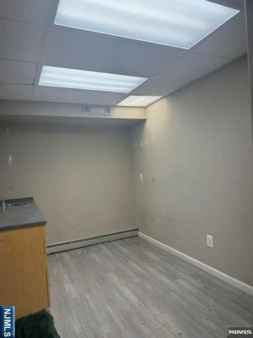 59 Kinderkamack A, Westwood, NJ 07675