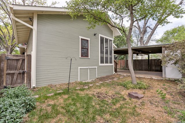 424 Fulton, San Antonio, TX 78212