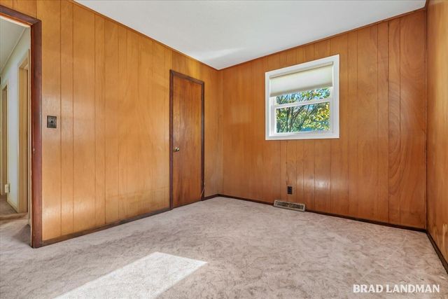 1980 Parker Drive, Wayland, MI 49348