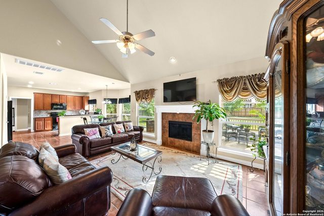 3353 Joshs Way, Marion, TX 78124
