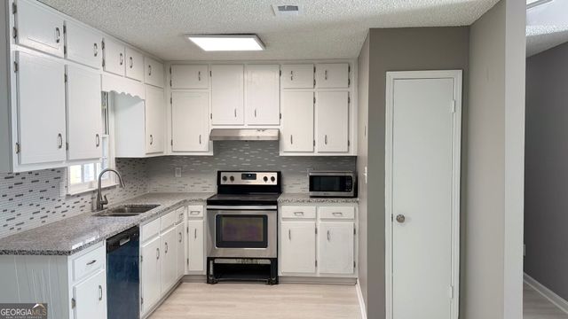 1655 Cherry Hill Road SW, Conyers, GA 30094
