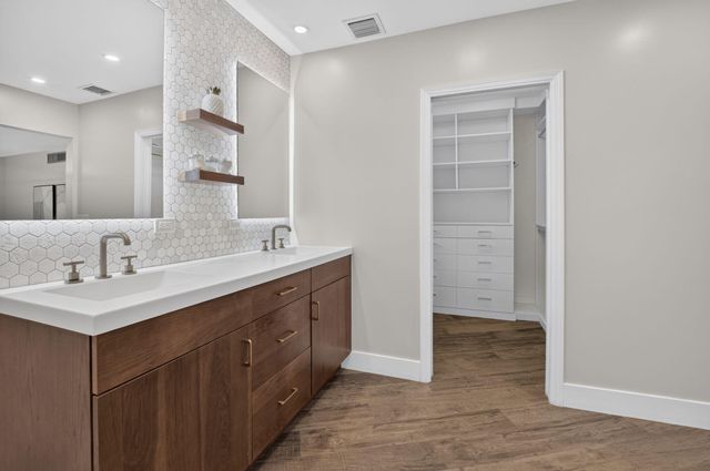 2006 NW 3rd Avenue, Delray Beach, FL 33444