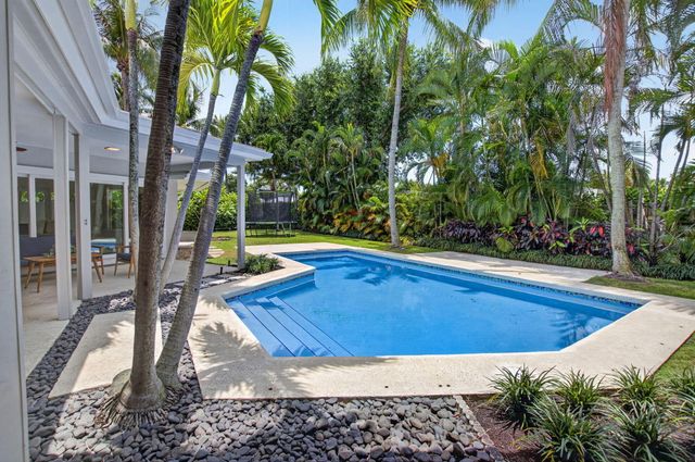 2006 NW 3rd Avenue, Delray Beach, FL 33444